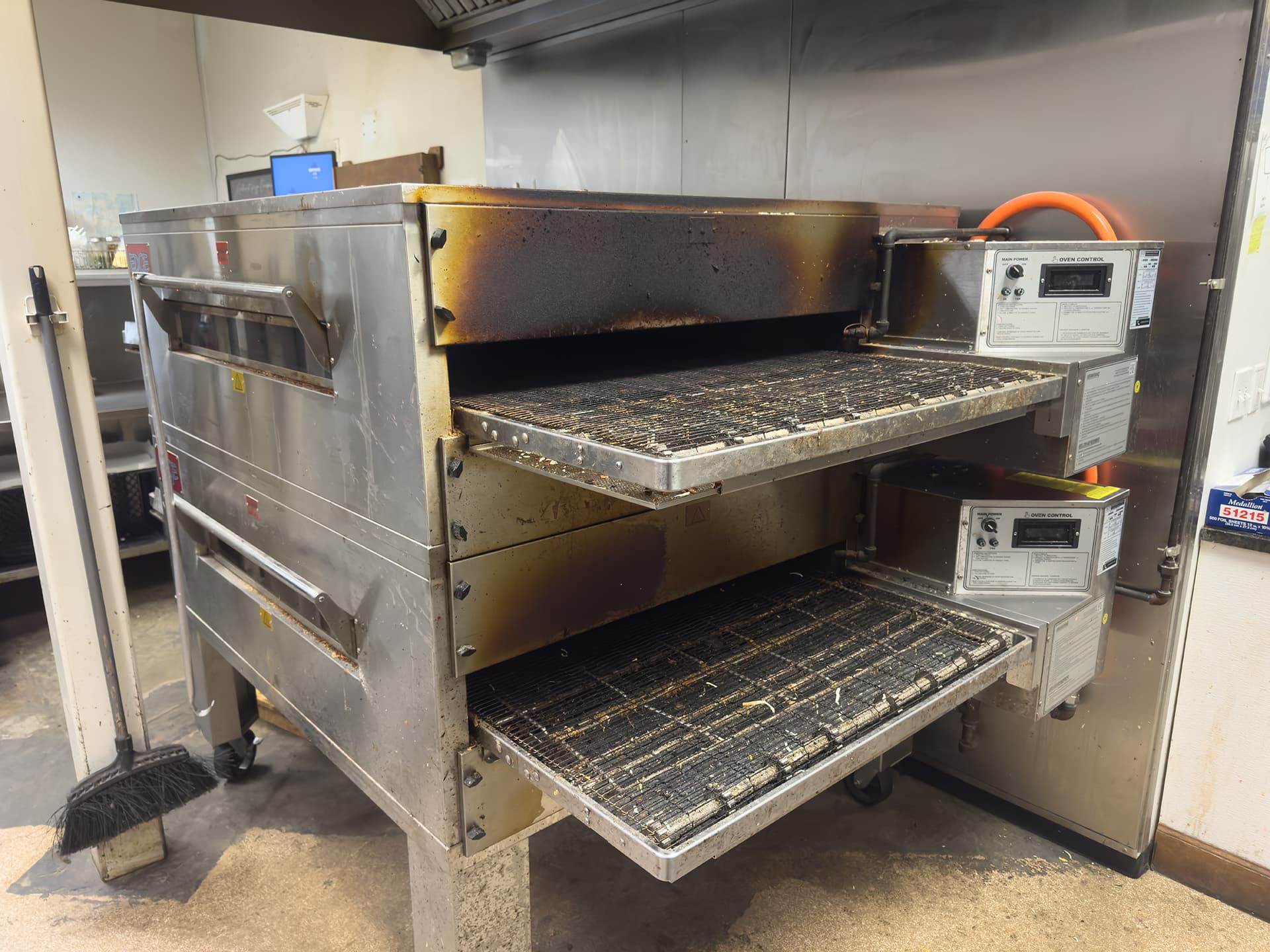 Before - Pizza Oven Deep Clean